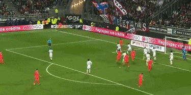 米体：AC米兰曾接近签下阿坎吉，因薪资与无欧冠赛事最终告吹