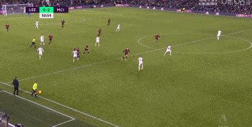 西汉姆联名宿比利·邦德去世，曾获评西汉姆联队史最伟大球员