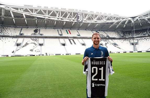 镜报：麦克托米奈上赛季意甲收官战亲签球衣成交价超2.4万欧